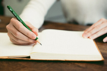 ホームページをリニューアルするべき会社に共通する5つのサインのアイキャッチ画像